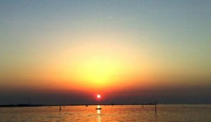 alba sul mare di Chioggia
